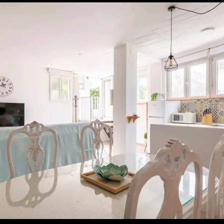 Casa Anyelo *